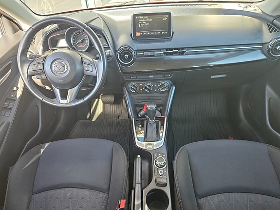 Mazda 2 7 of 23