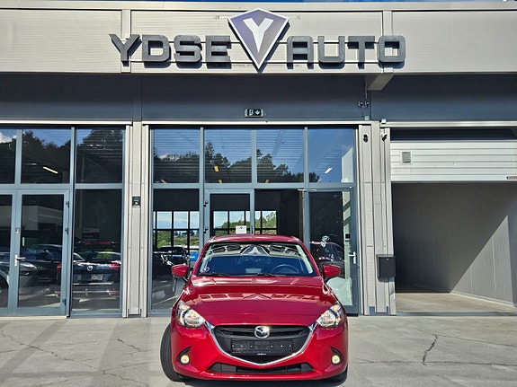 Mazda 2 5 of 23