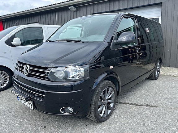 Volkswagen Multivan 16 of 16