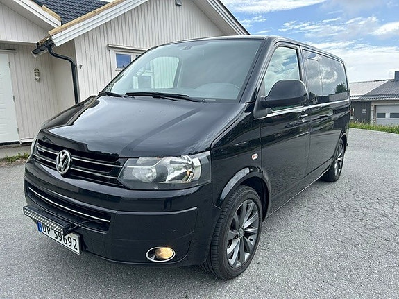 Volkswagen Multivan 4 of 16