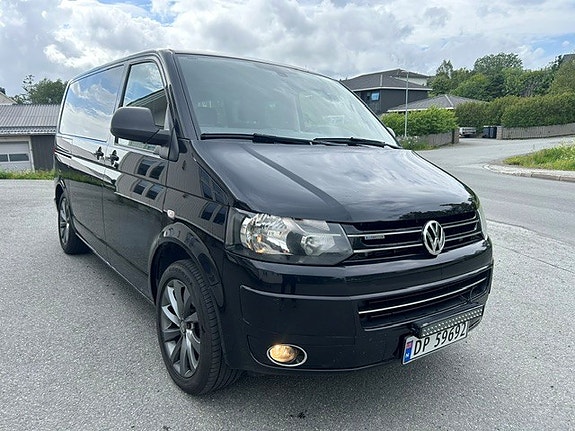 Volkswagen Multivan 6 of 16