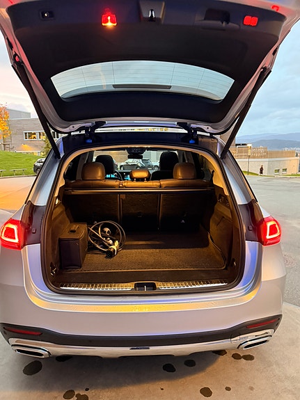 Mercedes-Benz GLE350 e 18 of 30