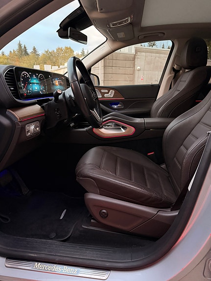 Mercedes-Benz GLE350 e 10 of 30