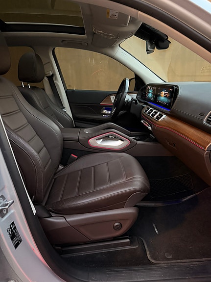 Mercedes-Benz GLE350 e 20 of 30
