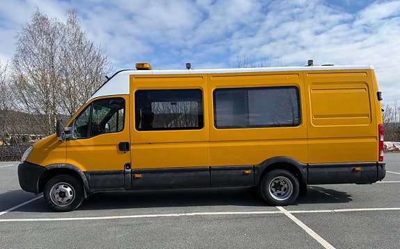 Iveco Daily 2 of 13