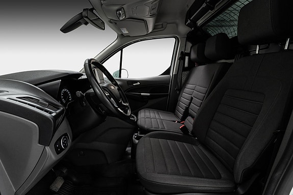 Ford Transit Connect 13 of 24