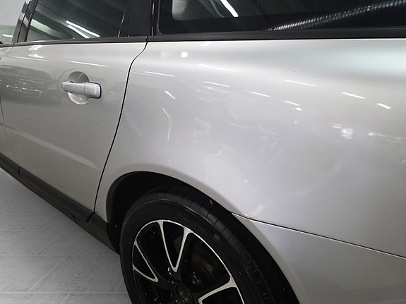 Volvo V70 14 of 30