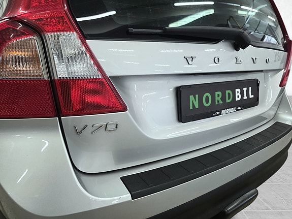 Volvo V70 6 of 30