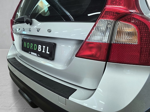 Volvo V70 4 of 30