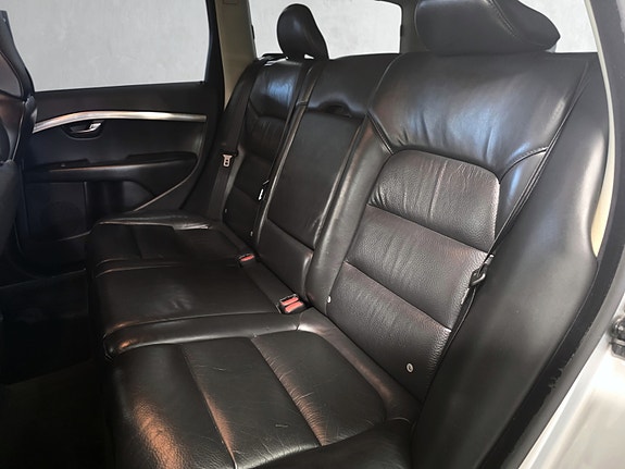 Volvo V70 29 of 30