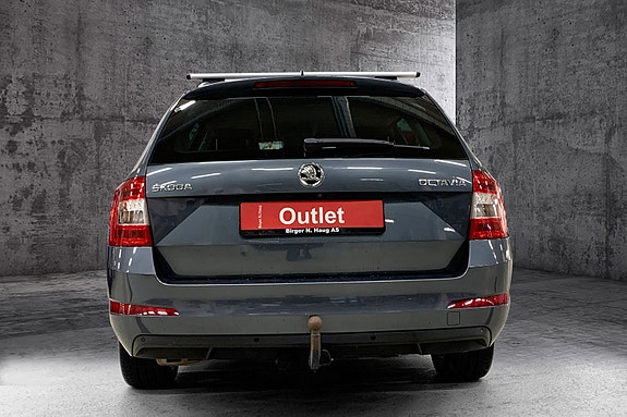 Skoda Octavia 5 of 12