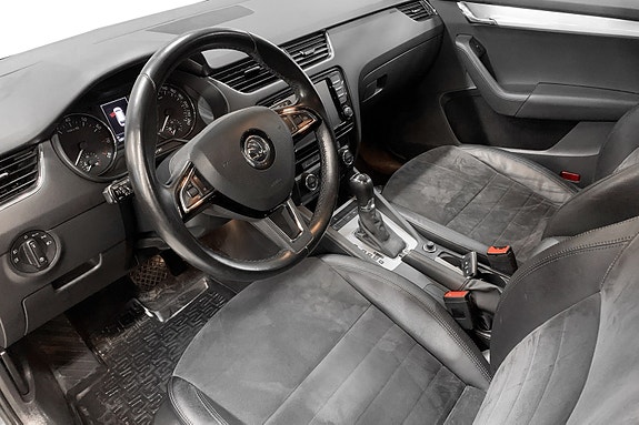 Skoda Octavia 2 of 12