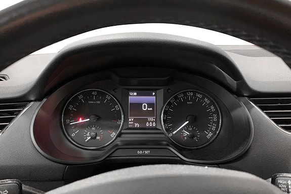 Skoda Octavia 10 of 12