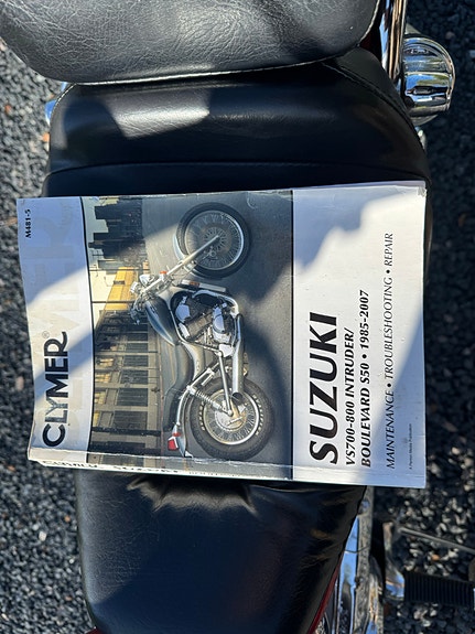 Suzuki VS800GL 13 of 14