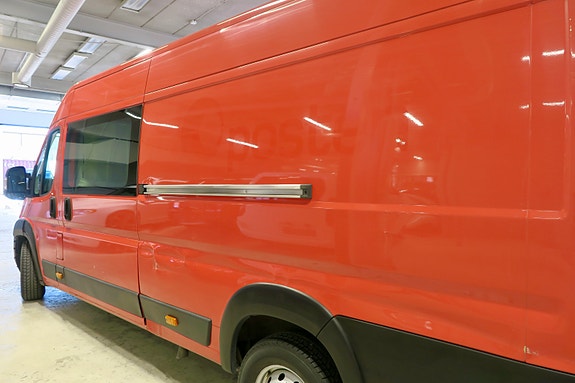 Peugeot Boxer 15 of 18