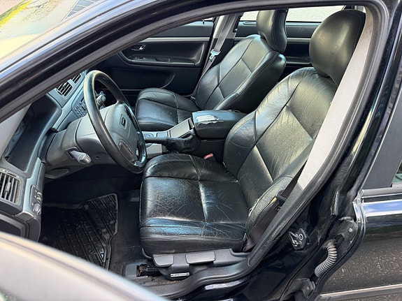 Volvo S80 13 of 22