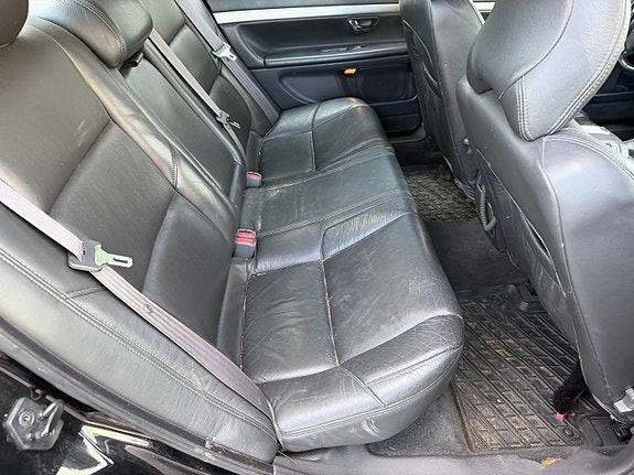 Volvo S80 11 of 22