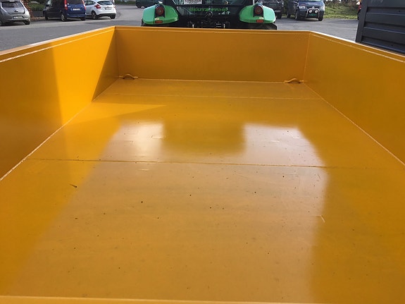 Robus Trailer RE8-04 5 of 7