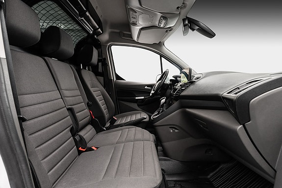 Ford Transit Connect 15 of 26