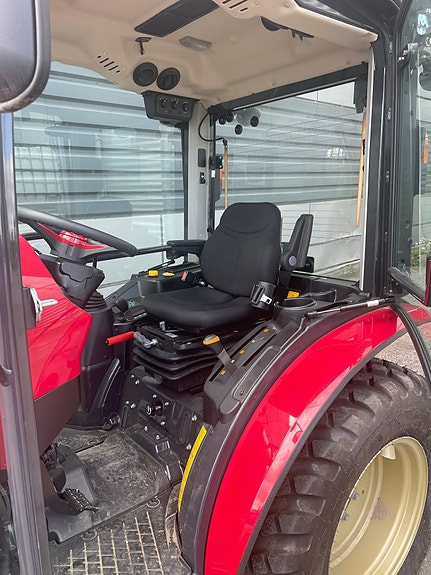 Yanmar YT235 demo 6 of 10