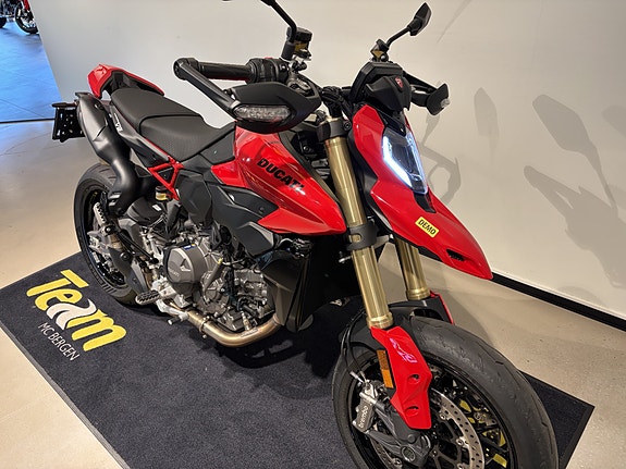 Ducati Hypermotard V2 2 of 15