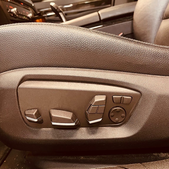 BMW 730d 8 of 18