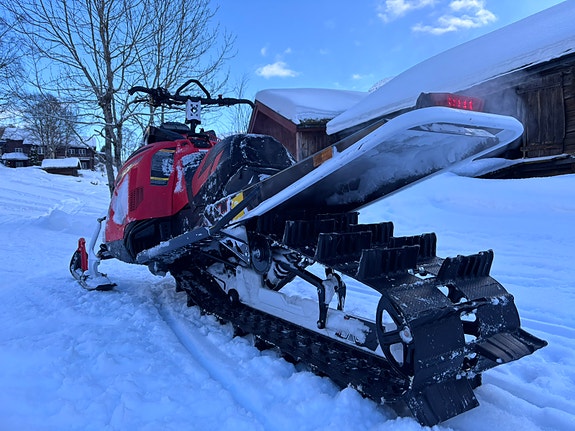 Arctic-cat M 8000 Alpha1 3 of 12