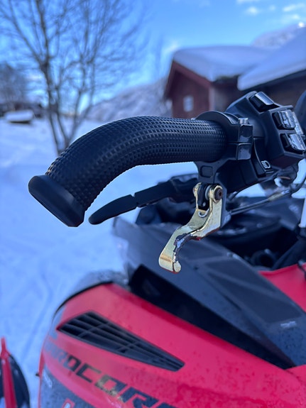 Arctic-cat M 8000 Alpha1 6 of 12
