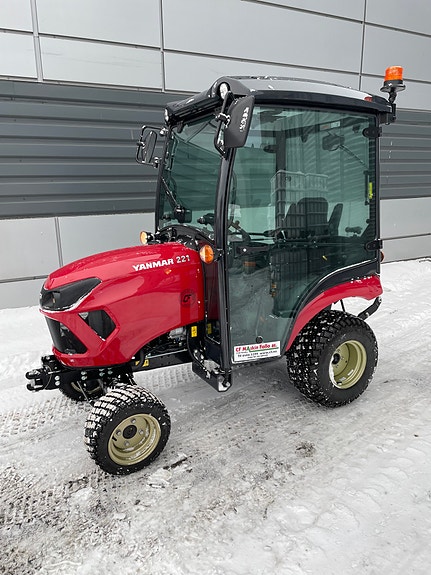 Yanmar SA221 7 of 12