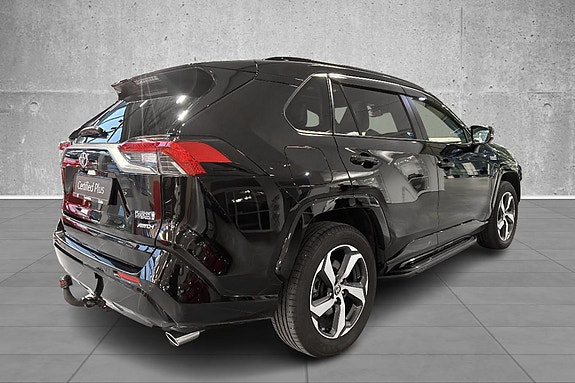 Toyota RAV4 5 of 21