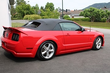 Ford Mustang 5 of 25