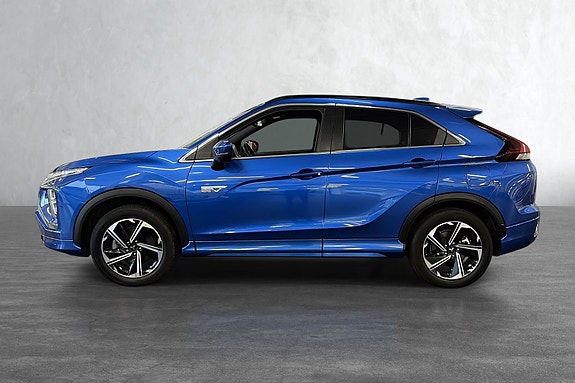 Lightning Blue