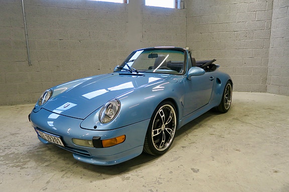 Porsche 911 23 of 30