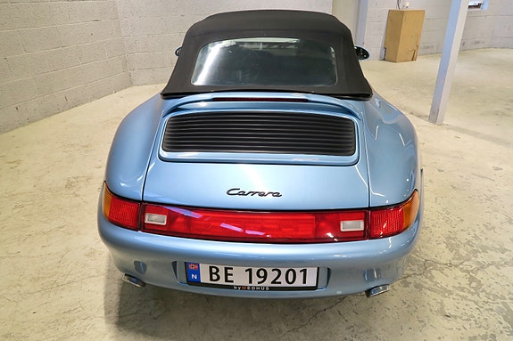 Porsche 911 6 of 30