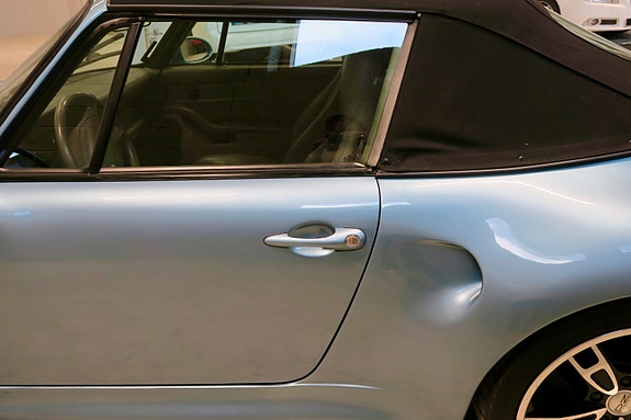 Porsche 911 20 of 30