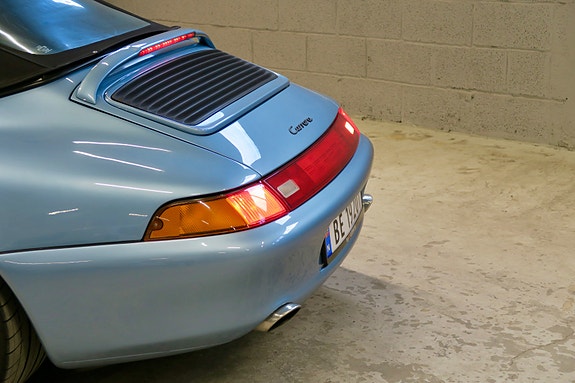 Porsche 911 14 of 30