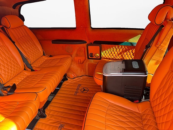 Mercedes-Benz Vito 111 11 of 23