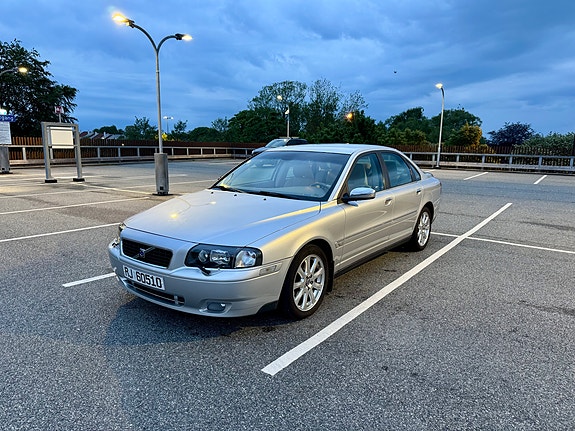 Volvo S80 2 of 30