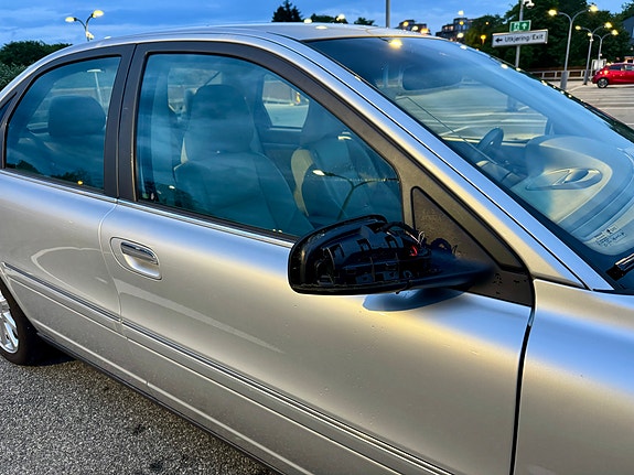 Volvo S80 16 of 30