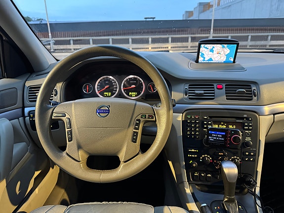 Volvo S80 24 of 30