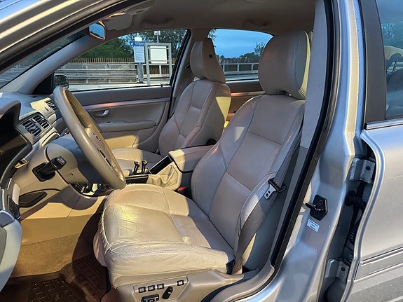 Volvo S80 26 of 30