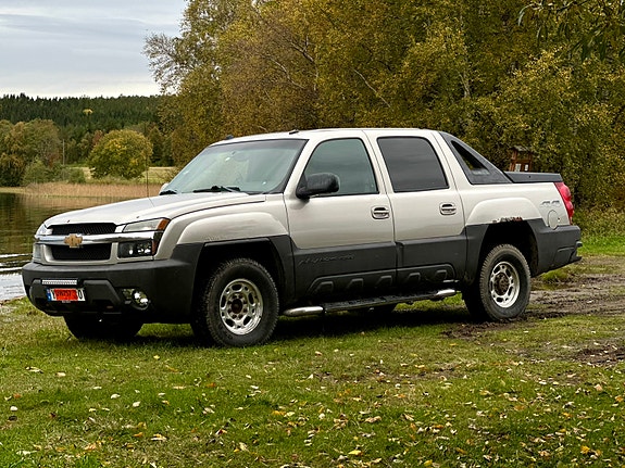 Chevrolet Avalanche 7 of 30
