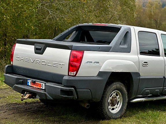 Chevrolet Avalanche 6 of 30