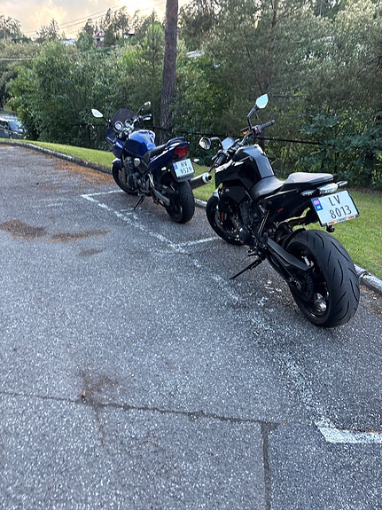 KTM 890 Duke 4 of 6