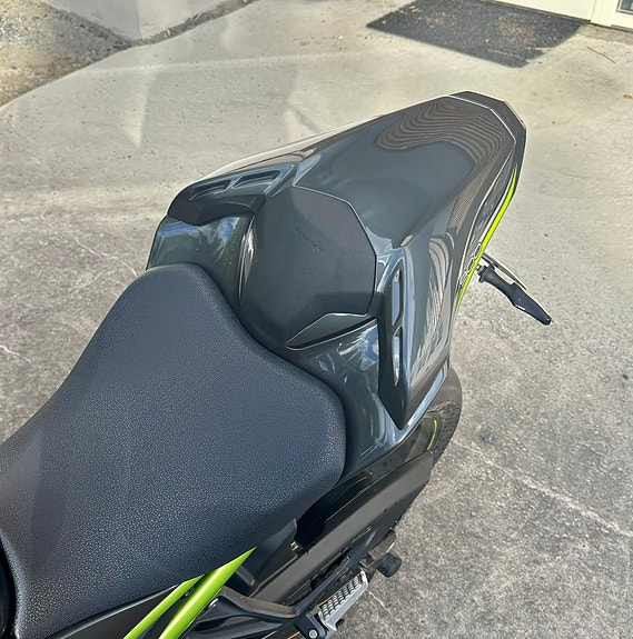 Kawasaki Z 900 9 of 17