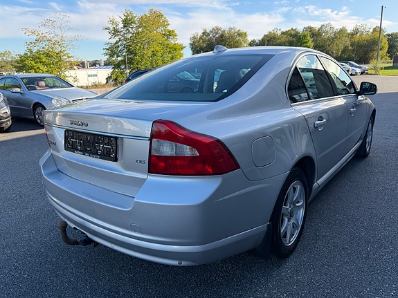 Volvo S80 8 of 22