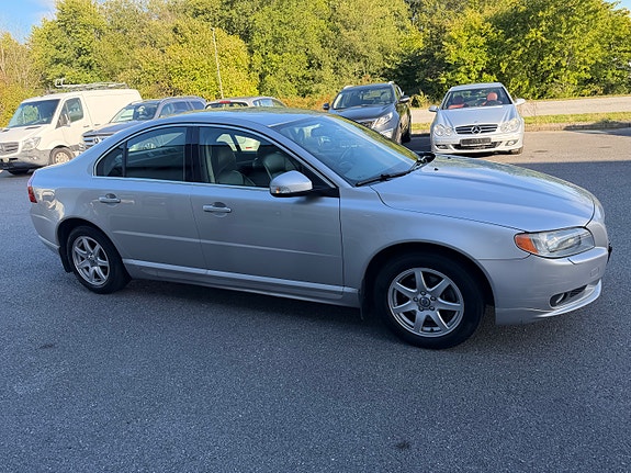 Volvo S80 6 of 22