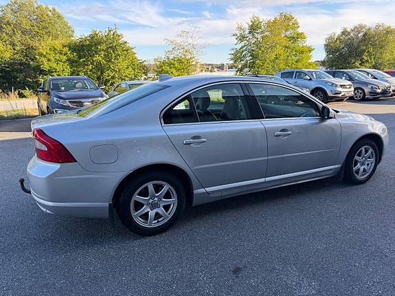Volvo S80 7 of 22