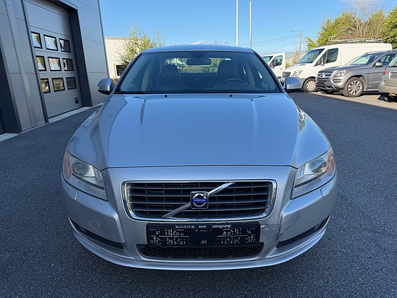 Volvo S80 3 of 22
