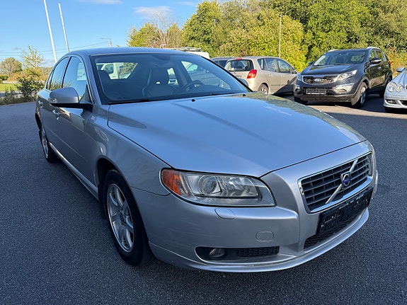 Volvo S80 4 of 22